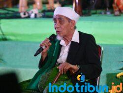 KH Maimun Zubair Wafat di Mekkah