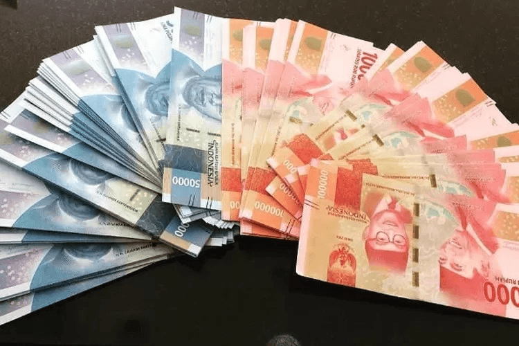 Memilih bank untuk simpanan jangka panjang