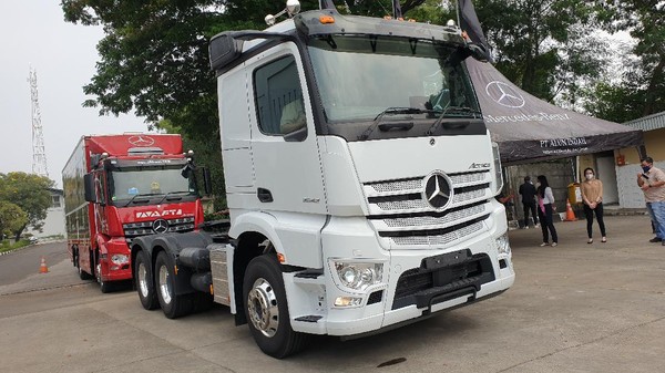 What Does a Truck Accident Lawyer Do