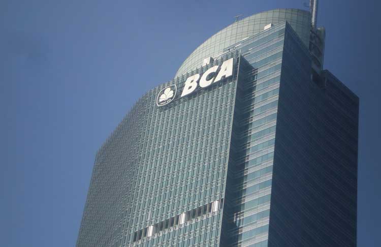 analisis fundamental saham BCA