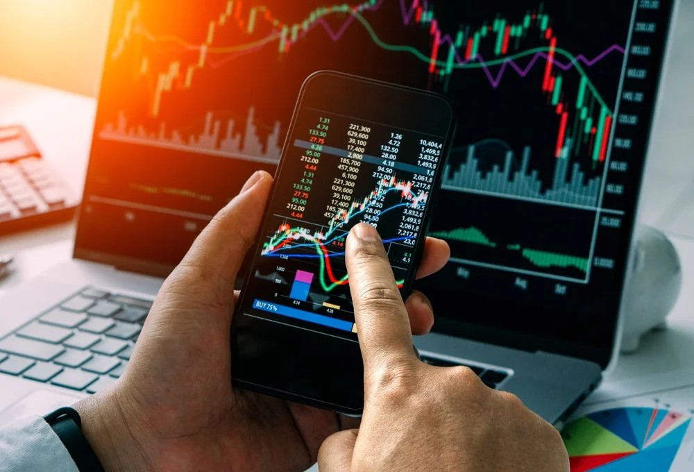 Apakah Saham IDX CDIA Cocok untuk Investor Pemula