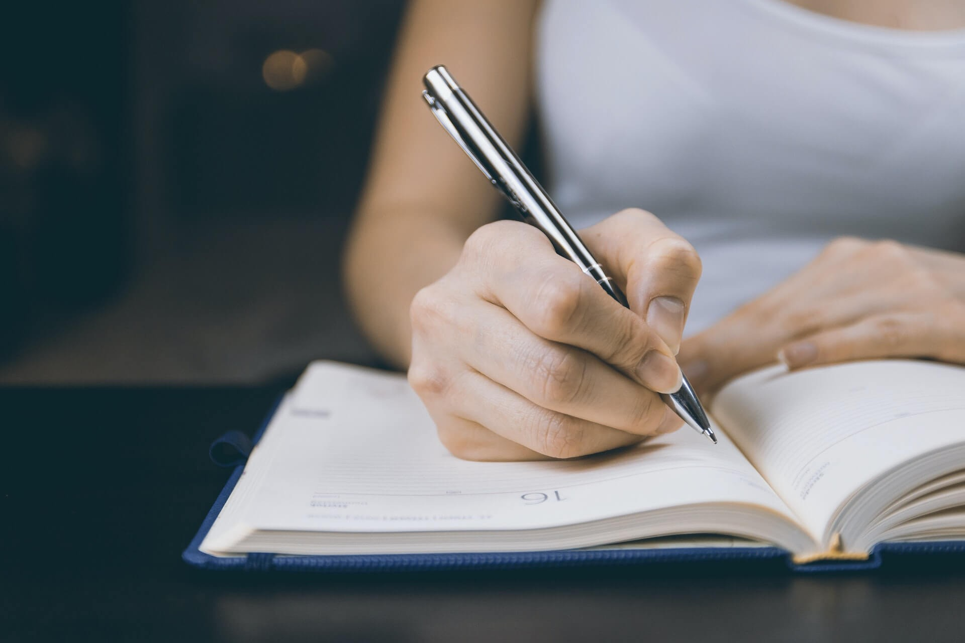 Holograph (Handwritten) Will Validity Lawyer in Alberta