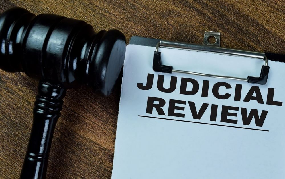 Lawyer for a Judicial Review of a Federal Government Decision