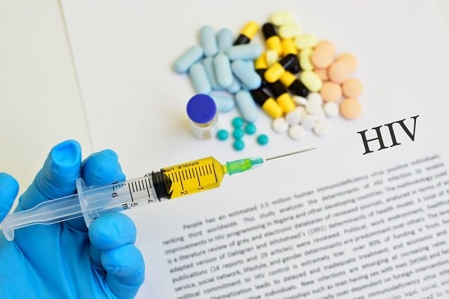 Manajemen Efek Samping Obat Antiretroviral (ARV) untuk HIV