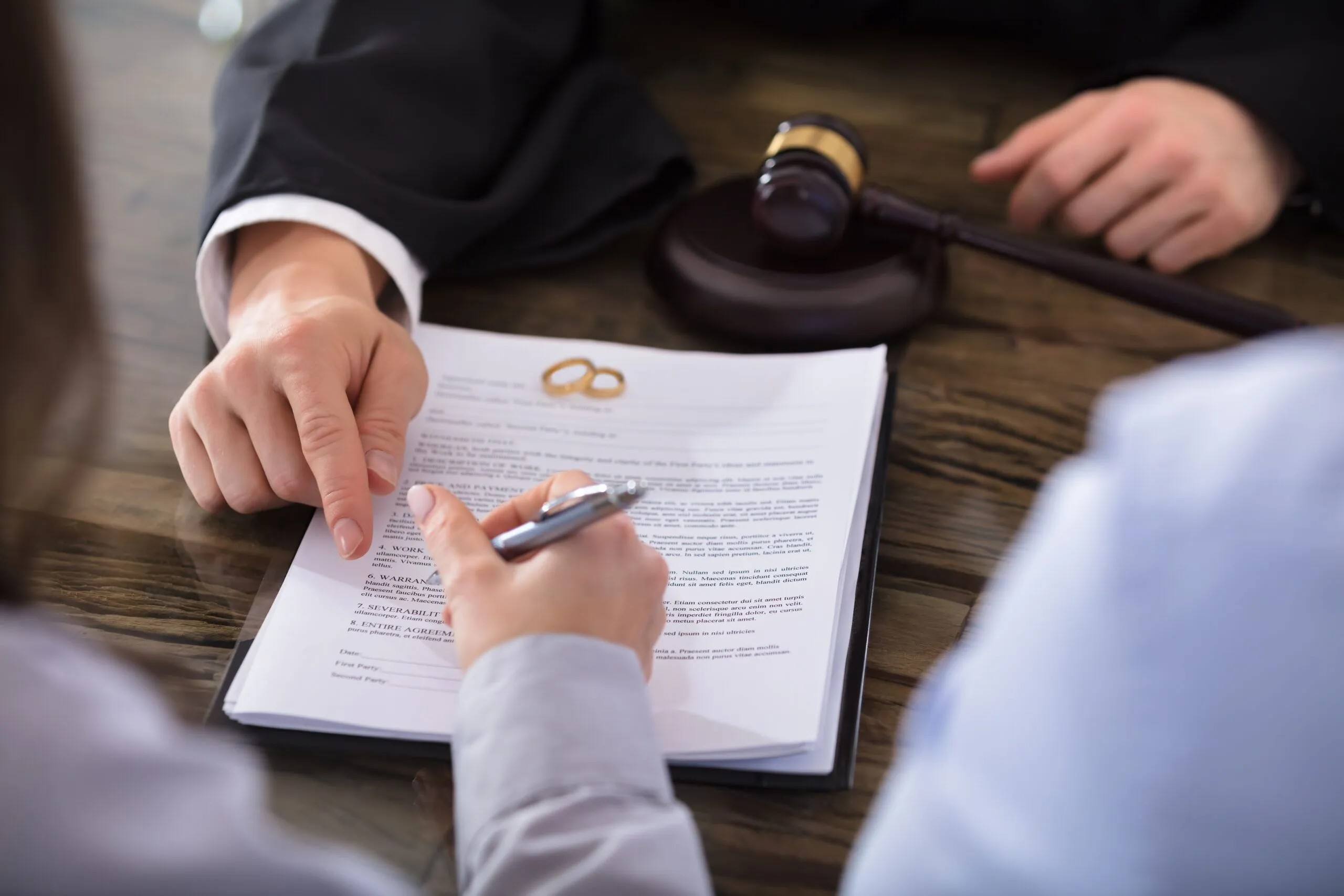 Suing an Ex-Spouse for Hiding Assets During a Divorce