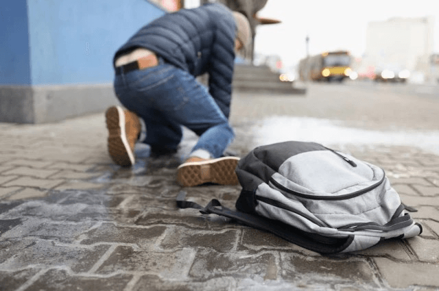 Suing for a Slip and Fall on Black Ice on a Toronto City Sidewalk
