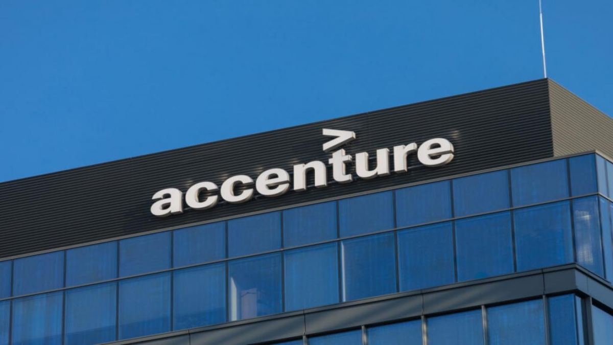 Is ACN Stock Still Worth Buying in 2025 A Deep-Dive Outlook